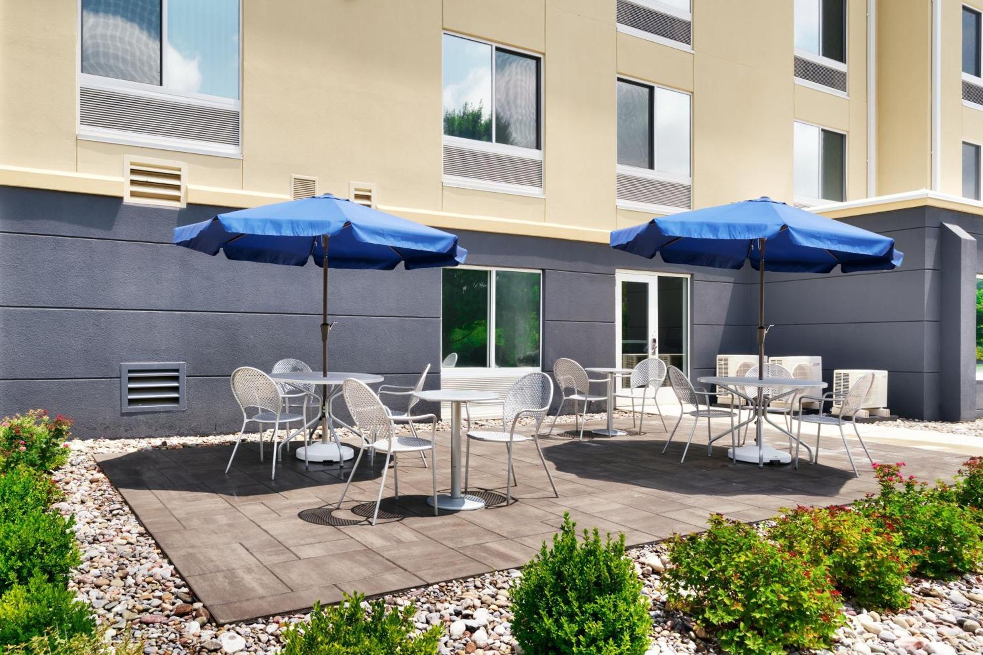 Fairfield Inn By Marriott Lexington Park Patuxent River Naval Air Station Екстер'єр фото