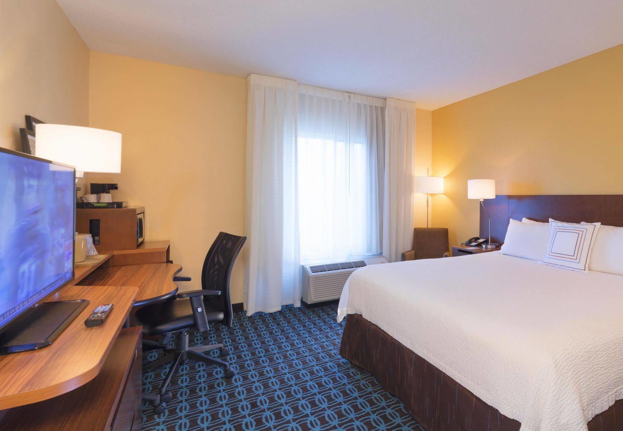 Fairfield Inn By Marriott Lexington Park Patuxent River Naval Air Station Екстер'єр фото